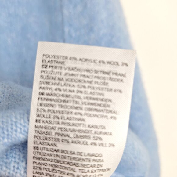 H&M Wool Blend Henley Sweater Size L. Sky Blue Oversized Rhinestone Button - Picture 15 of 15